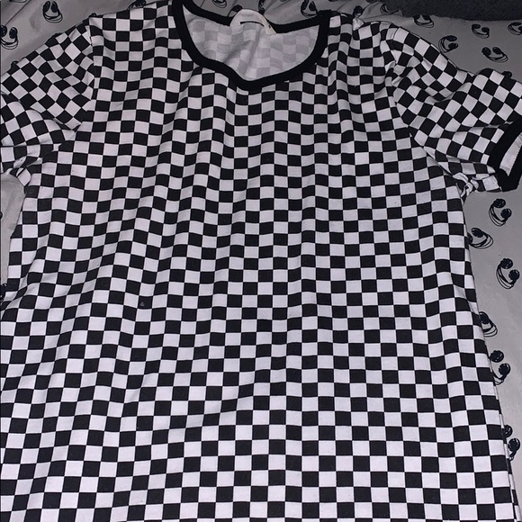Women’s medium checkered t-shirt dress - Picture 2 of 2